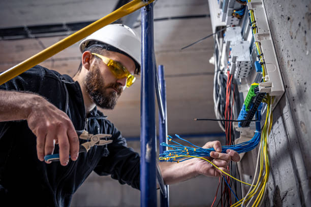 Best Emergency Electrical Repair  in Fort Lee, NJ